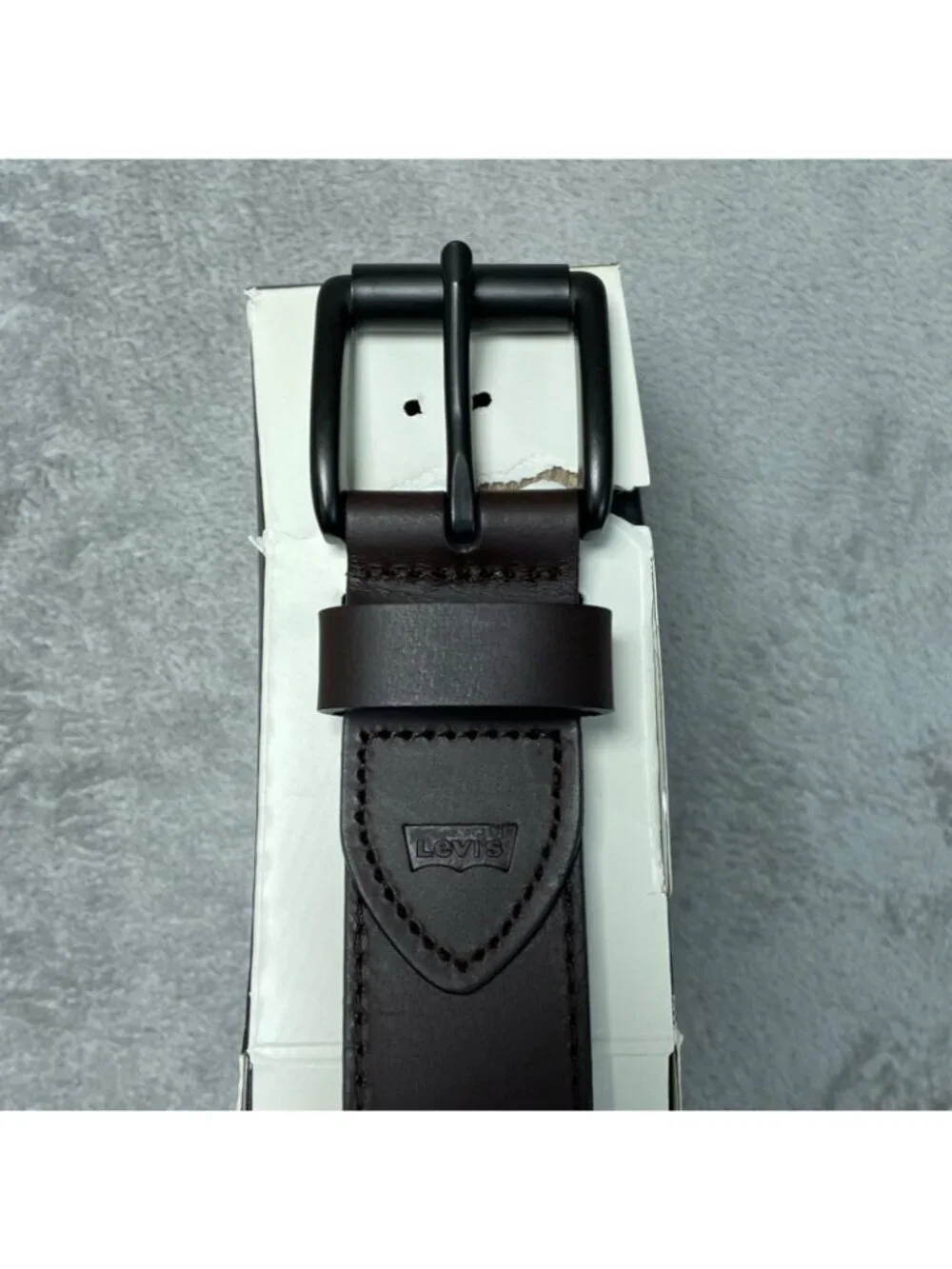 Levi's Men's XL 42-44 Brown Leather Belt With Black Buckle e1776